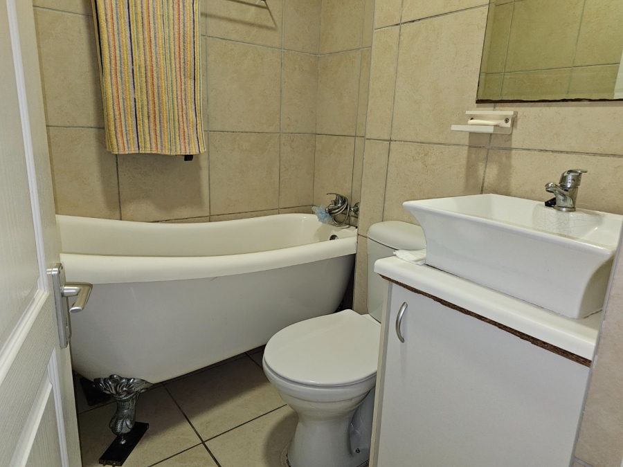 2 Bedroom Property for Sale in Da Nova Western Cape